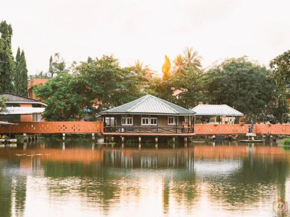 Hans Cottage Botel Cape Coast Exterior photo